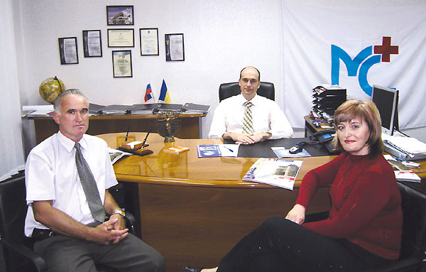 Слева направо: Константин Андрийчук, Олег Токарев и Наталья Марголина