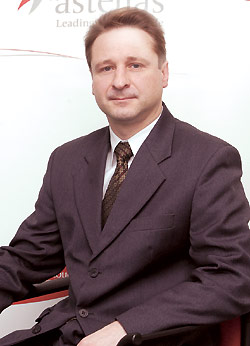 Олег Крылов, глава представительства компании «Астеллас Фарма Юроп Б.В.» в Украине