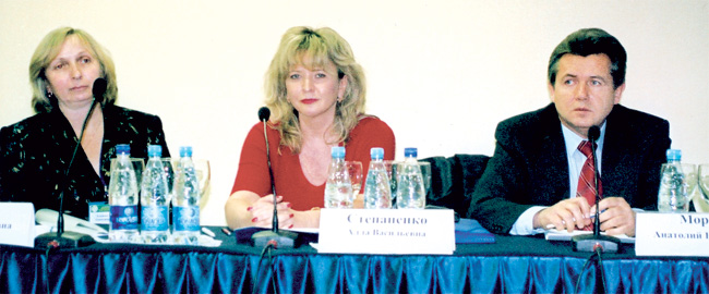 Во время проведения заседания круглого стола: Н. Косенко, А. Степаненко, А. Морозов