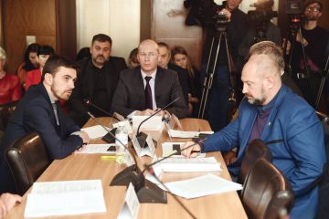 Профільний комітет планує звернутись до правоохоронних органів через не ефективне використання МОЗ коштів Міжнародного банку