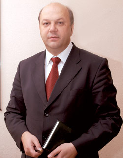 Михаил Паcечник