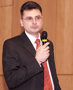 Олег Козачук