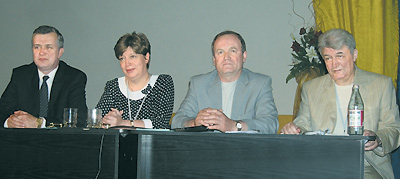 Фото (слева направо): Валерий Карпинчик, Татьяна Бухтиарова, Виктор Чумак, Николай Головенко 