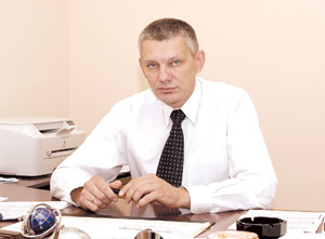 Юрий Константинов