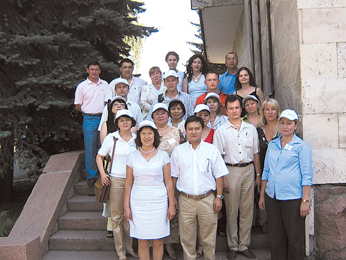 Участники семинара по GDP в Казахстане
