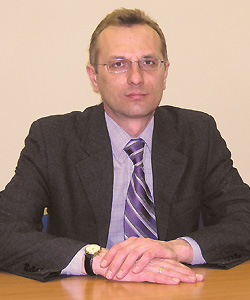 Олег Ермолаев