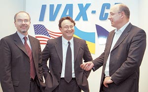Слева направо: Мартин Голуб, Александр Потапков, Питер Бергквист