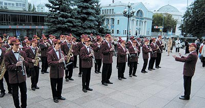 Святковий настрій панував як біля входу до Національної опери, так і в театральній залі