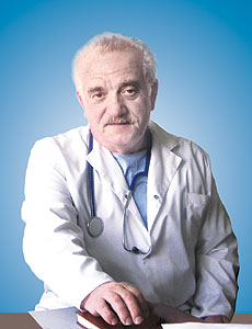 Олександр Ладний, доктор медичних наук, професор, завідуючий діагностичним відділенням Львівського регіонального фтизіопульмонологічного центру 