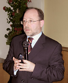 Олег Фельдман