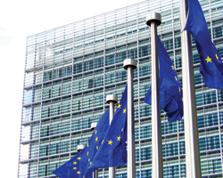 Еврокомиссар обеспокоен ростом числа фальсифицированных лекарств в ЕС