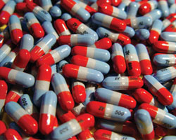 Затверджено план дій щодо створення українсько-кубинського виробництва ліків
