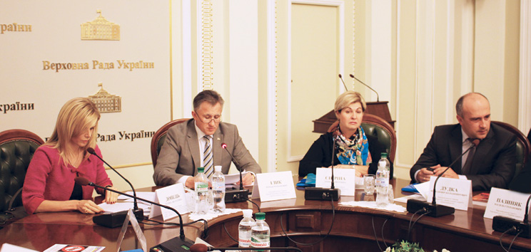 Фокус на предотвращение распространения социально значимых инфекций в Украине