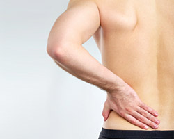 Есть ли связь между болью в спине и погодными условиями?
