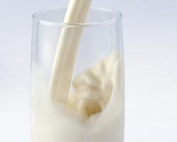 Низкий уровень употребления молочных продуктов снижает риск развития рака?
