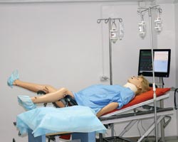 У Житомирі розпочинається інноваційна медична навчальна програма, спрямована на зниження материнської смертності в Україні
