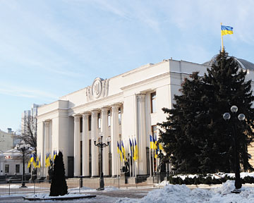 Лікарські засоби, що виробляються з використанням продукції in bulk: пропонується внести зміни, які стосуватимуться їх реєстрації та маркування