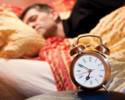 Качество сна связано с интенсивностью хронической боли?