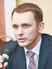 Евгений Лавренко