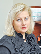 Олена Комарянська