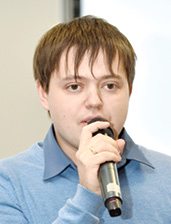 Олег Лесов